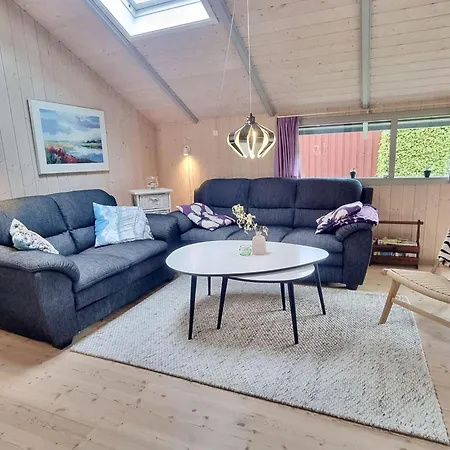 Ferienhaus-zwischen-wald-und-meer-mit-sauna-und-kamin Semesterbostad Abjerg
